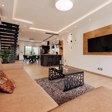 Ferienhaus Mit Privatpool Fur 8 Personen Ca 160 Qm In Vodice, Dalmatien Norddalmatien *