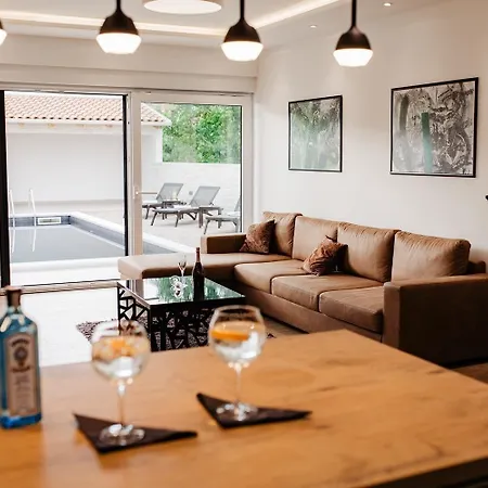 Ferienhaus Mit Privatpool Fur 8 Personen Ca 160 Qm In Vodice, Dalmatien Norddalmatien