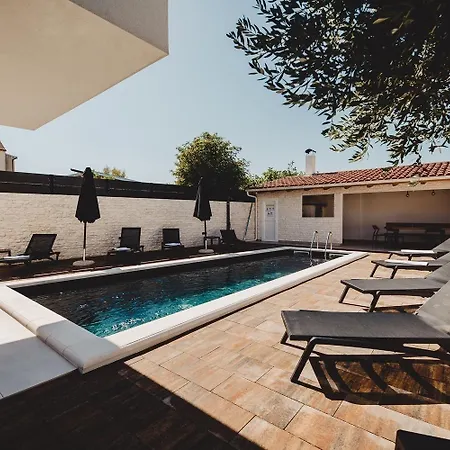 Holiday home Ferienhaus Mit Privatpool Fur 8 Personen Ca 160 Qm In Vodice, Dalmatien Norddalmatien Vodice